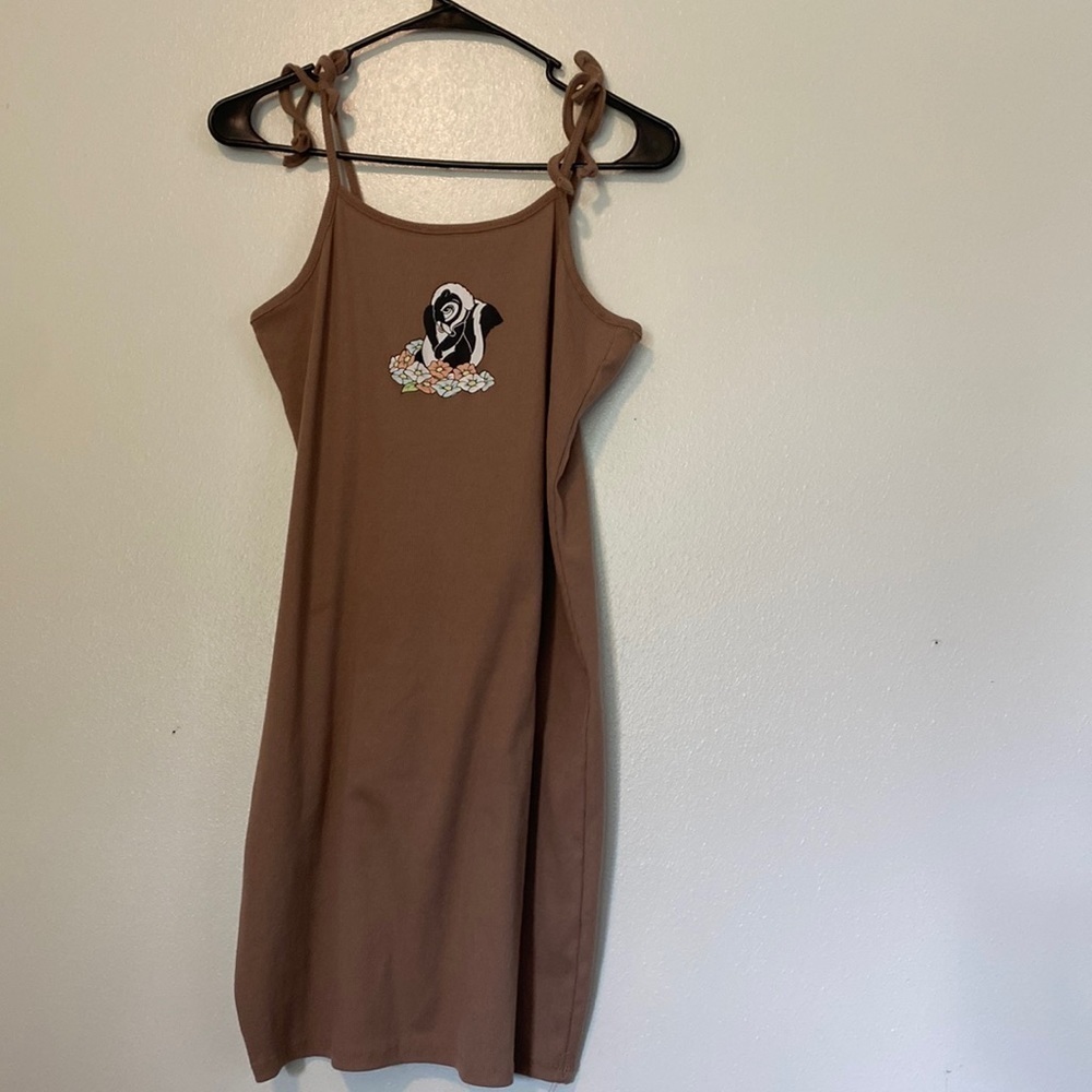 Disney Bambi skunk “flower” dress tie adjustable straps like new lg - Picture 2 of 8